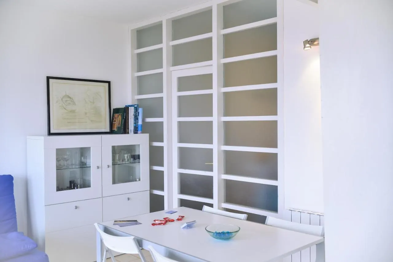L'Escala Vista Mar Apartment Ampurias Spain